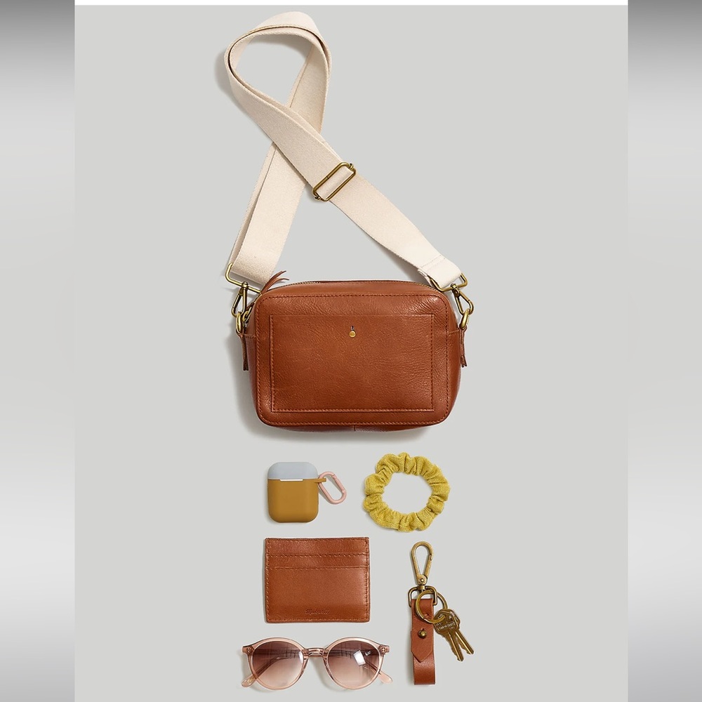 Madewell’s The Transport Camera Bag